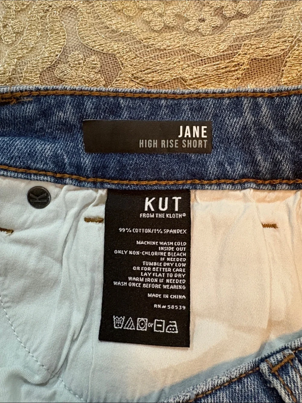 KUT From The Kloth Jane High Rise Distressed Denim Shorts | Size 4